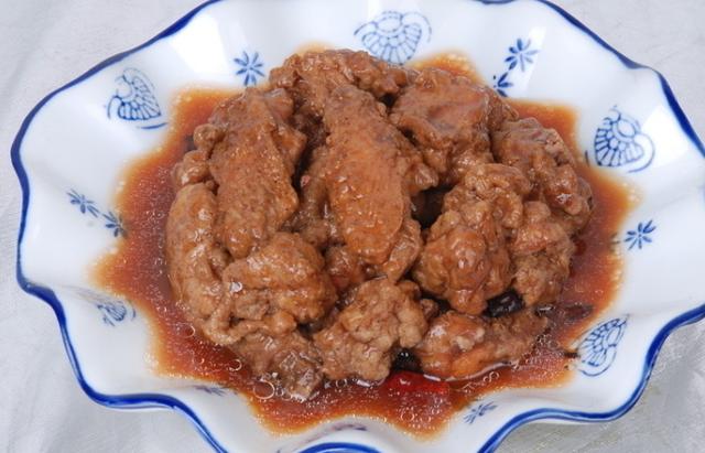 扣碗一般都是在宴席里面才有真是承载了很多年的回忆