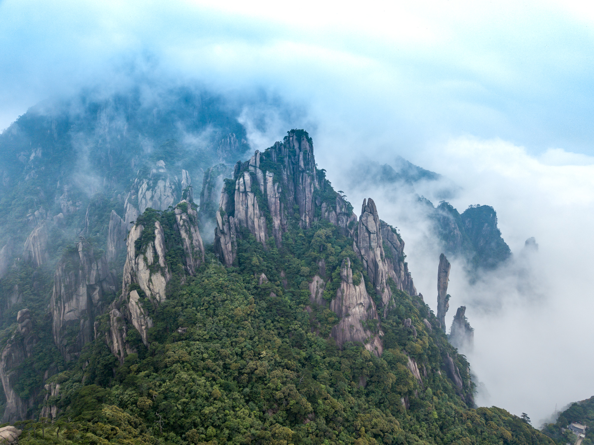 中国超值得一去的小众名山风景媲美黄山号称古代道教露天博物馆