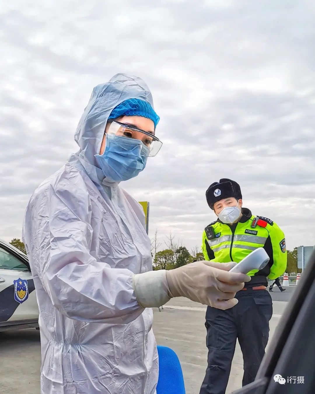 疫情期间的人们摄影爱好者的镜头记录