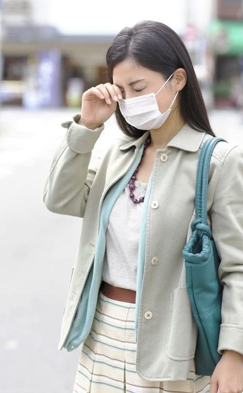 #花粉症#服用恐致失明 日本专家呼吁警惕花粉症药物副作用