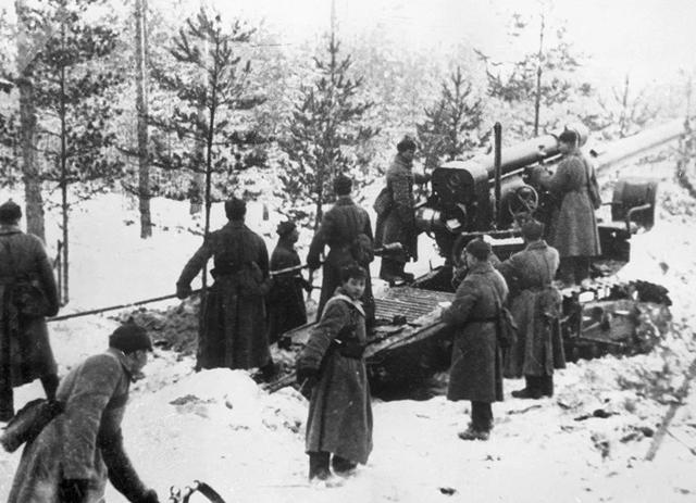 #军事历史#芬兰战争苏联惨胜？面对芬兰军队损失惨重，坦克失去超2千辆