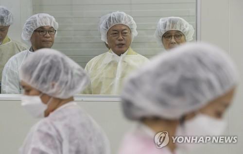 #口罩#“限号”买口罩 韩国将凭身份证每人每周买2个