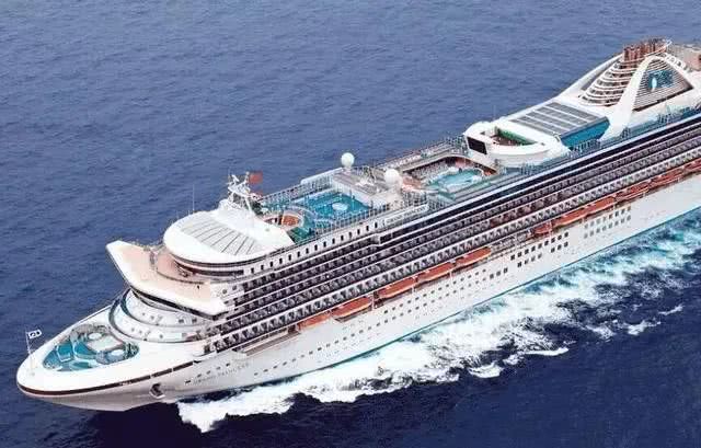 【特朗普】美国防部首现确诊病例，特朗普还在邀功