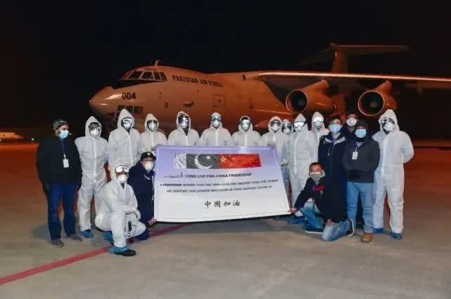 [空军]巴基斯坦还在向中国捐口罩
