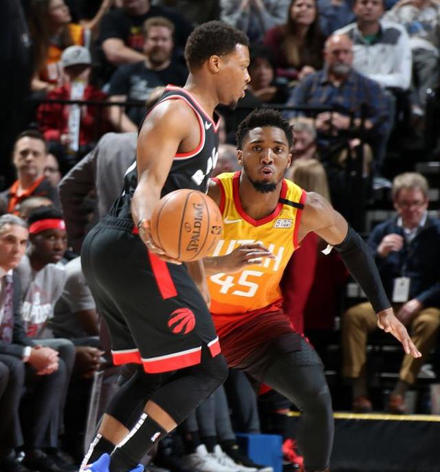 3巨头狂轰75 29,卫冕冠军打疯了!洛瑞大开杀戒,保罗哈登获渔利