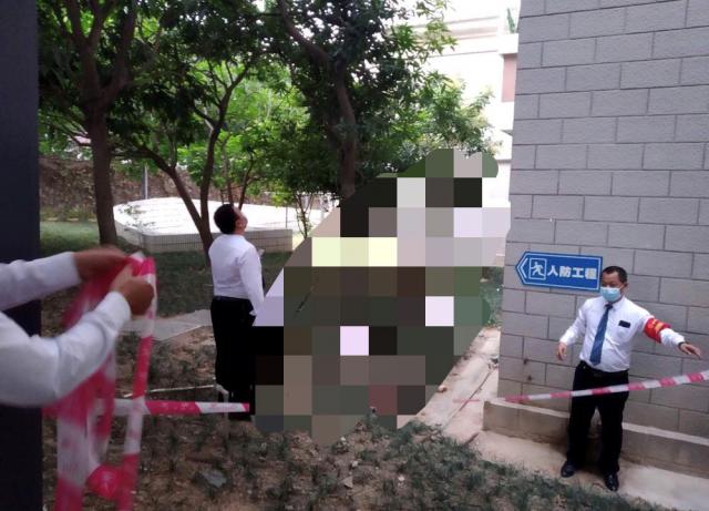 「坠亡」紧急提醒！近期多名儿童在家中坠楼身亡！家长千万注意