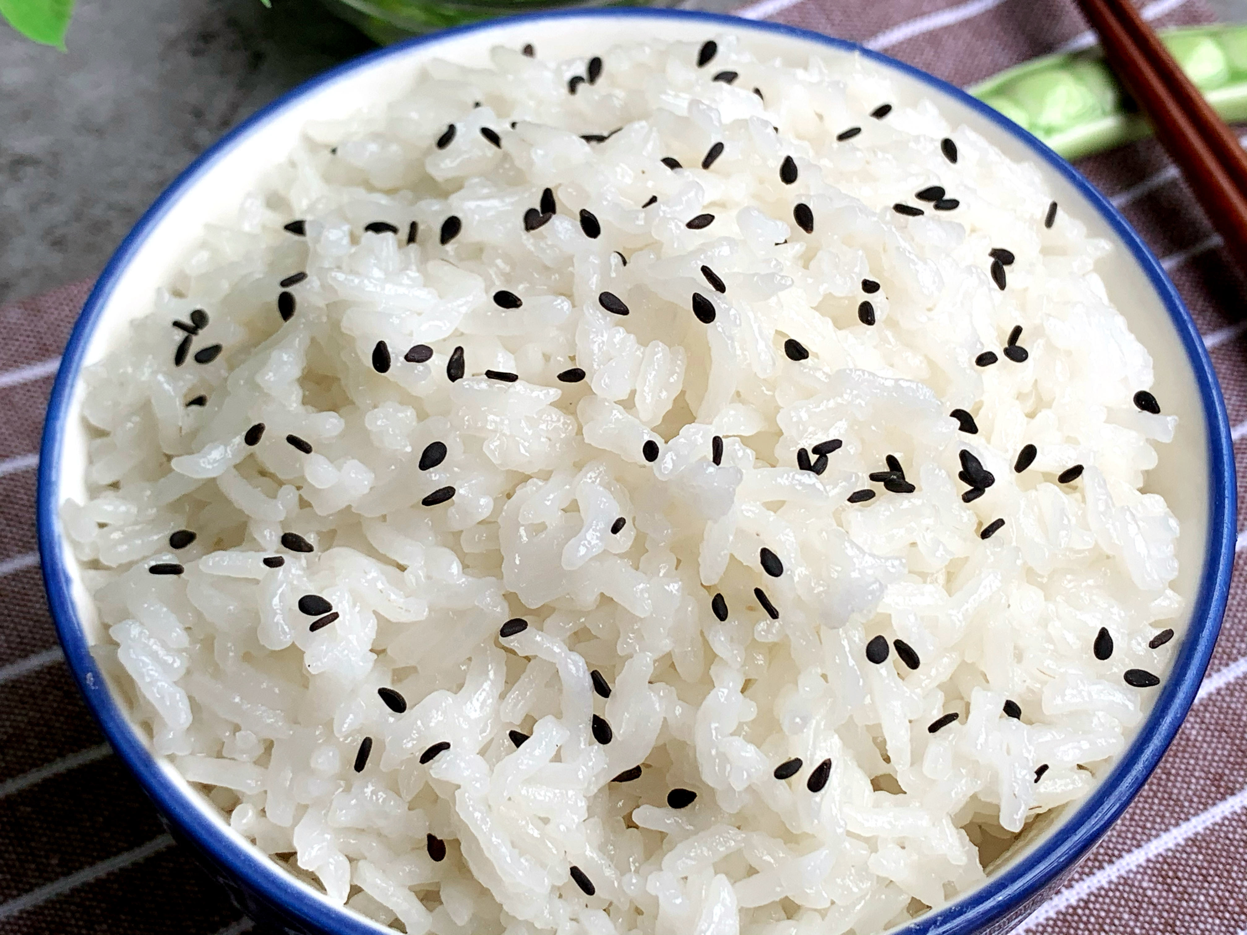 白米饭 真实图片
