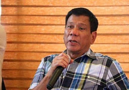 「罗德里戈·杜特尔特」内阁成员疑似接触过新冠患者，菲律宾总统杜特尔特将接受病毒检测