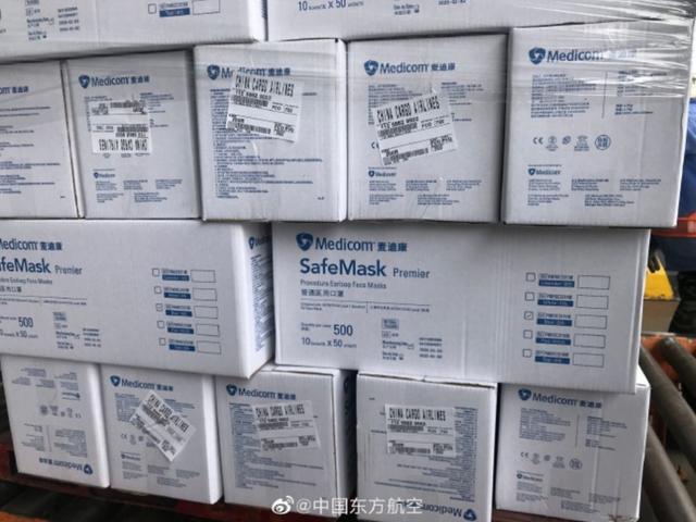 「疫情」飞越9619公里！中国专家组带着31吨物资驰援意大利