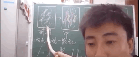 「视觉志」为了你上网课,快递小哥、程序员、医生都拼了|百家故事