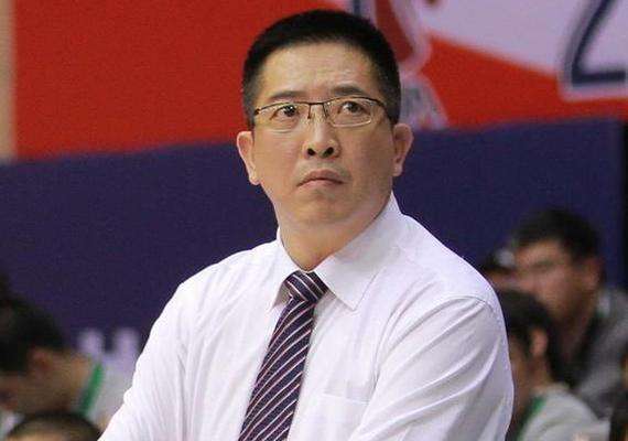 中国乔丹胡卫东中国传奇nba是曾经的梦