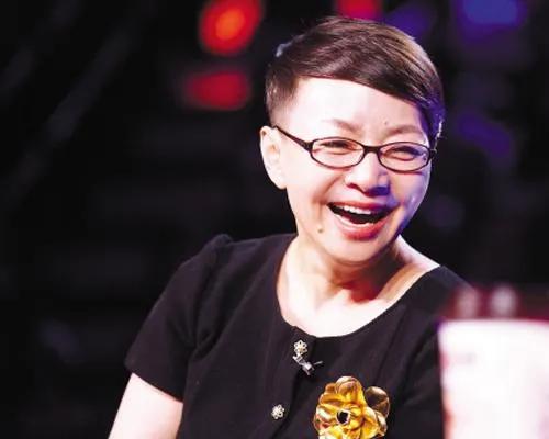 59岁宋丹丹三段婚姻凭什么活成女人榜样她的感情比小品还精彩