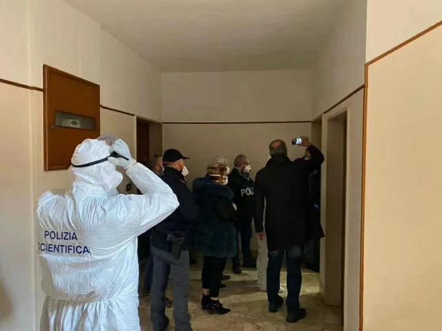 『蝙蝠』有人在阳台晒“蝙蝠干”还在滴血？市长带队封锁整条街