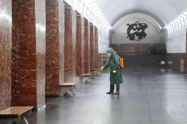 【国际社会】印度报告首例新冠肺炎死亡病例,家属不听医嘱曾阻挠医学隔离