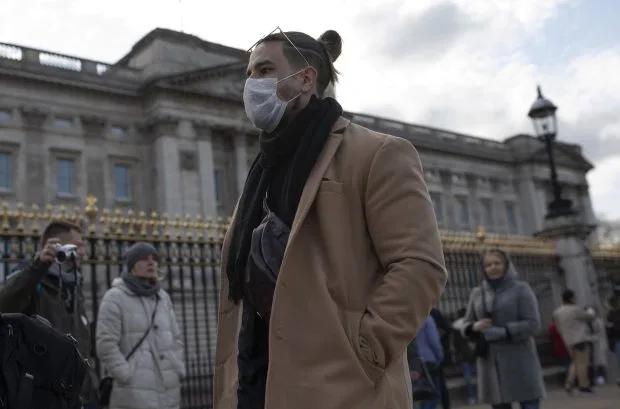 【婴儿】英国孕妇确诊新冠肺炎,她产下的婴儿成为全球年龄最小感染者