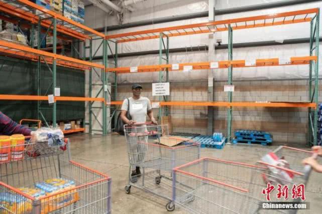 疫情▲中国以外确诊病例首超中国 多国祭出更严防控措施