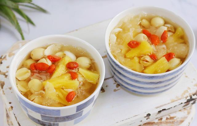 枸杞莲子汤每天喝一碗一整天都充满活力