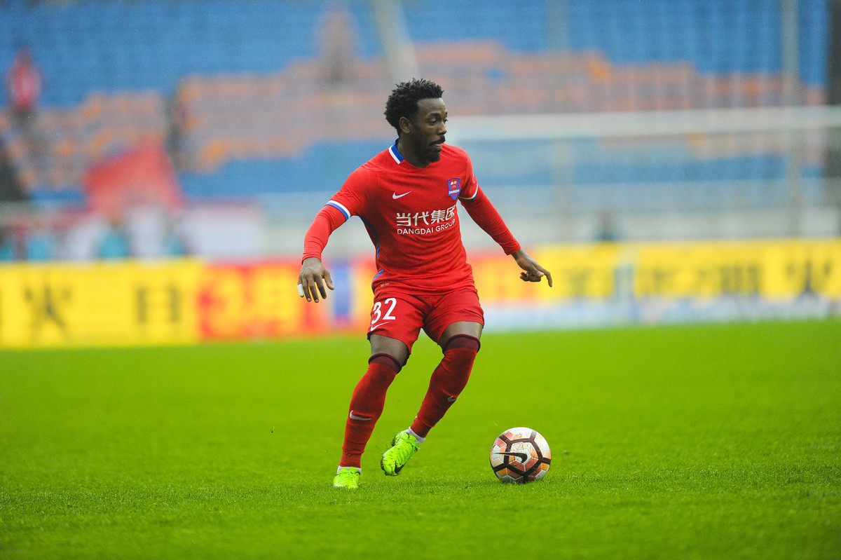 费南多折射归化矛盾!恒大都管不住他,将成为国足心腹大患