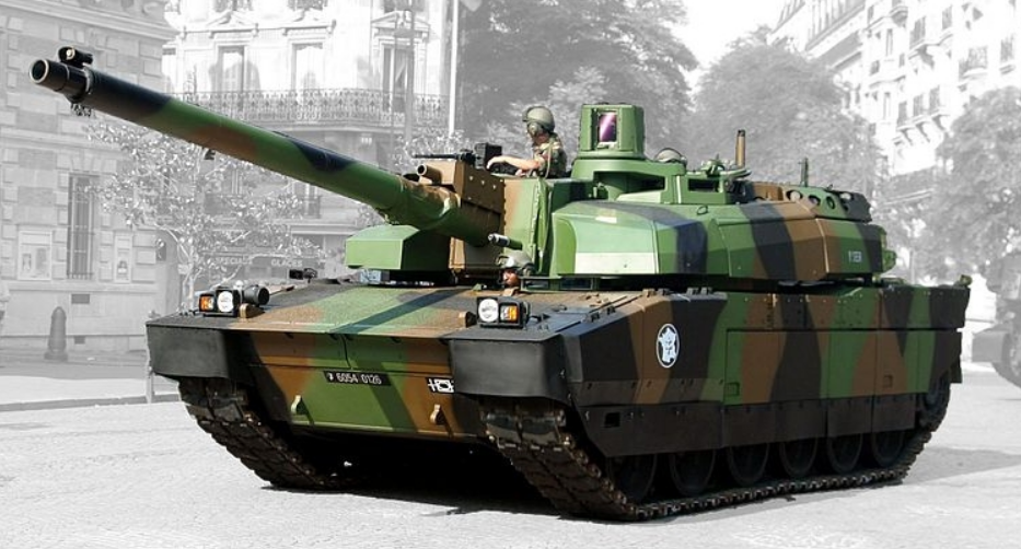 法国"勒克莱尔"主战坦克