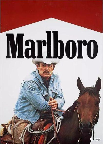 广告中一再强调万宝路香烟的男子汉气概,以浑身散发粗犷,豪迈,英雄