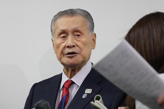 『雅典』东京奥组委主席森喜朗退出雅典圣火交接仪式