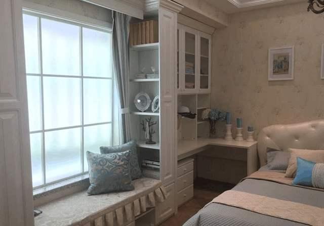 卧室有飘窗作用多这样设计更新颖很多家庭都照搬
