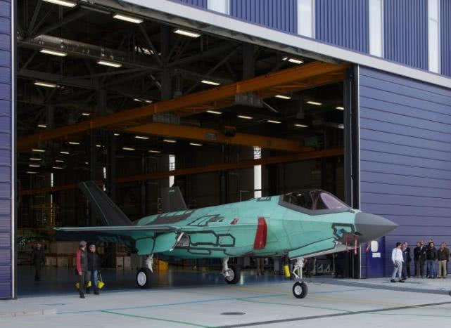 f-35：为赶进度！意大利F-35总装厂疫情下仅关闭2天就重开