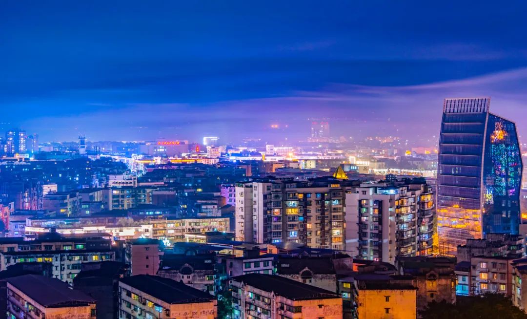 横着看这条文章,我被什邡美哭了