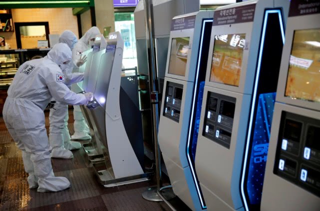 国际■韩国采取更严厉防疫措施:所有来自欧洲人员需接受检测和隔离