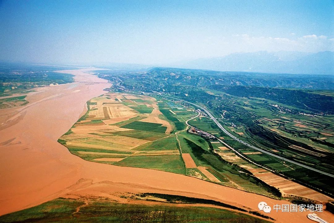 中国西北河流图片