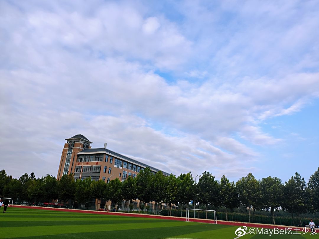 大学▲这些记忆中的校园太美好了！你相册里校园的春天什么样？