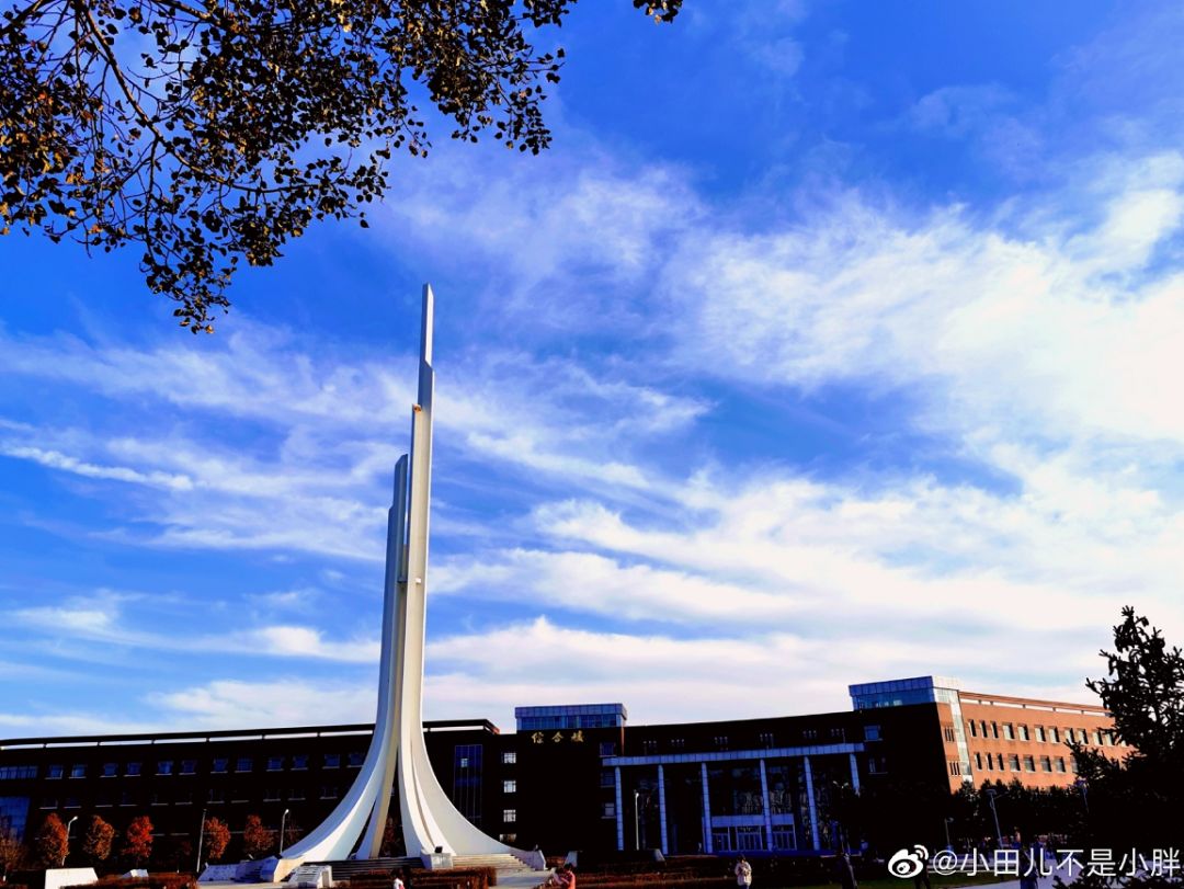 大学▲这些记忆中的校园太美好了！你相册里校园的春天什么样？