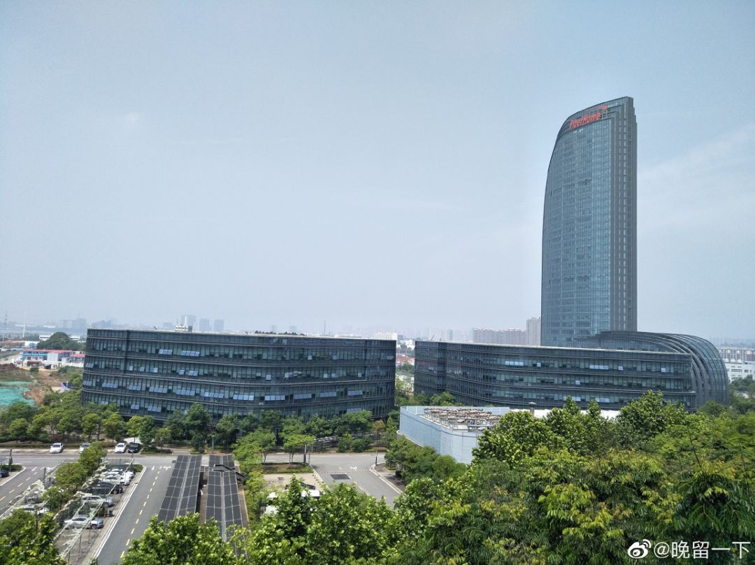 大学▲这些记忆中的校园太美好了！你相册里校园的春天什么样？