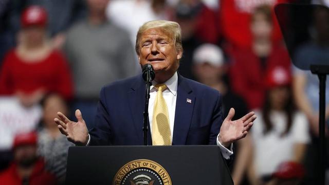 「疫情」特朗普跟中国吵架救不了美国人的命