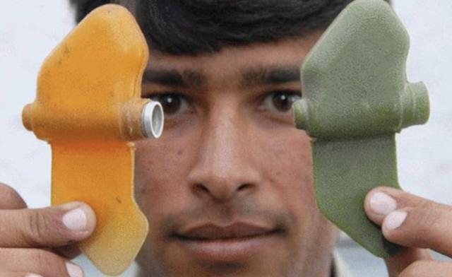 「中东局势」苏联在战场上留下的东西，外形像蝴蝶，当地儿童深受其害