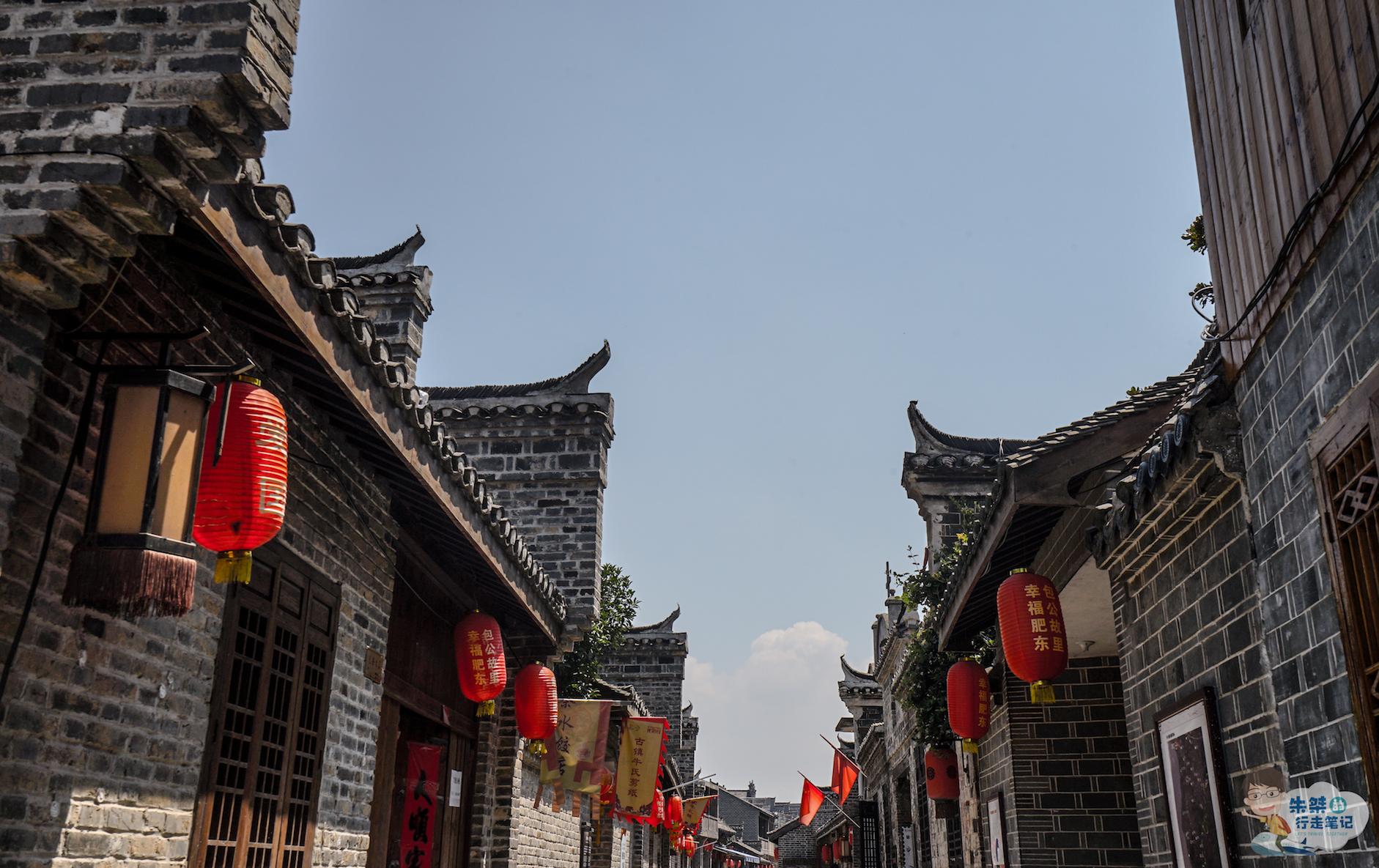 合肥一条200多年的古街,自古以来就是繁华市集,现在却门可罗雀