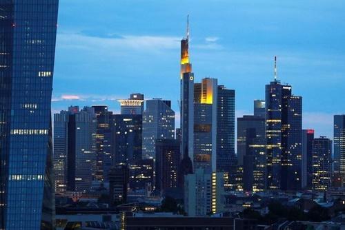 疫情▲路透：新冠疫情严重冲击德国经济 现德国统一后最大降幅多达2成