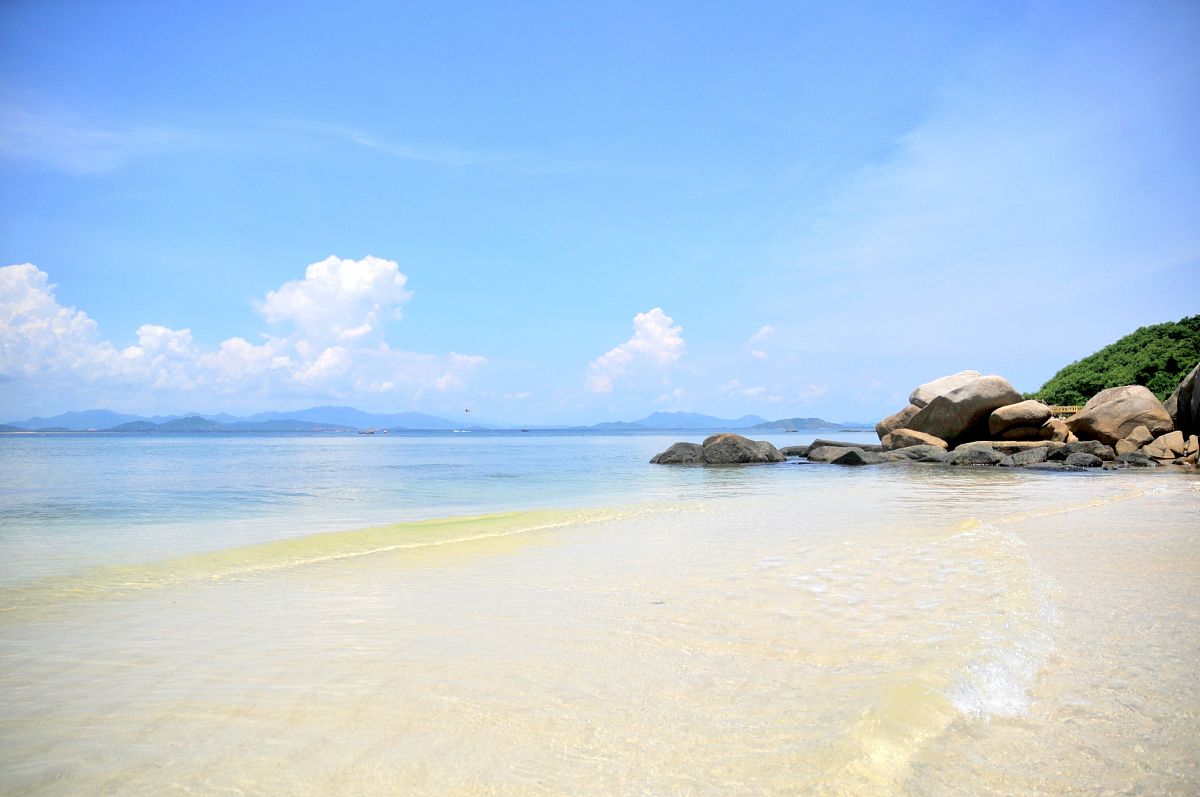 遇见最美春日三亚蜈支洲岛尽享阳光沙滩品海鲜大餐