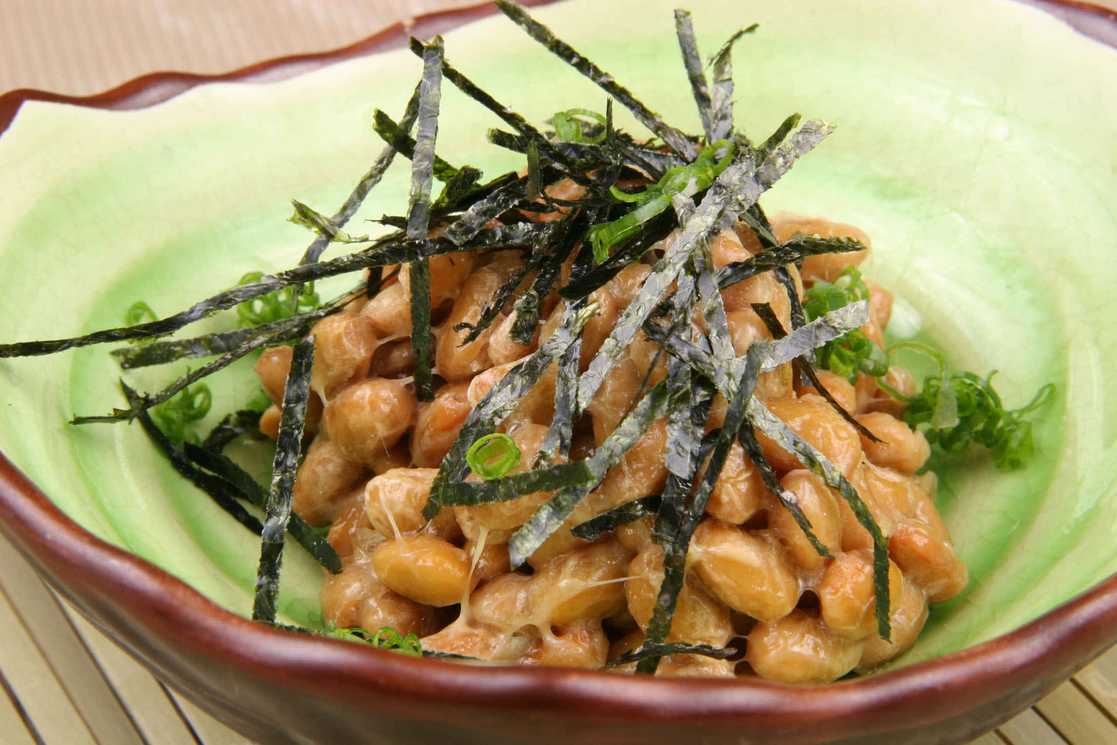 纳豆是日本传统的养生食物