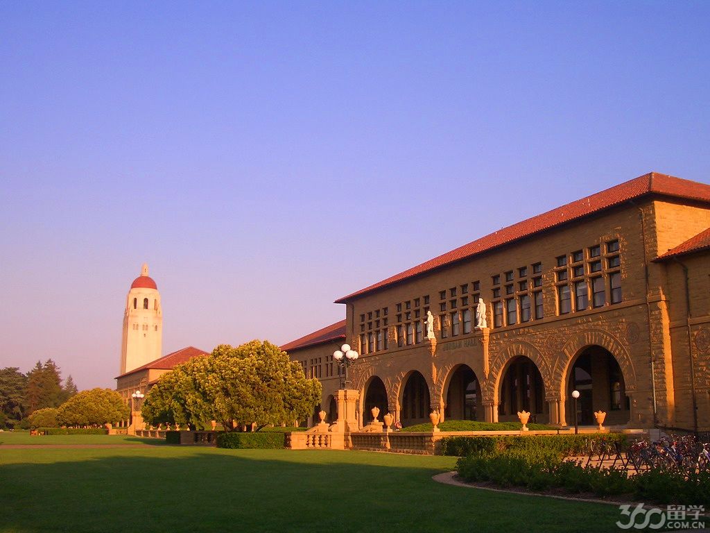 夕阳下的斯坦福大学