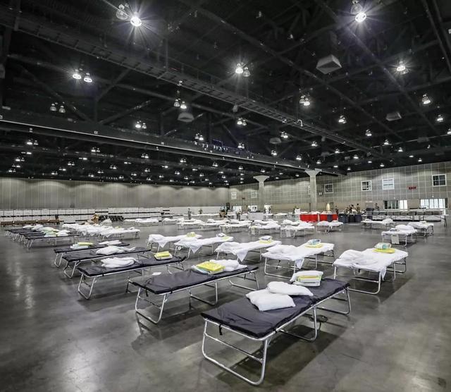 #肺炎#全球确诊近70万例,美国超16万例,意大利超过10万例