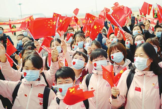 【社会】不负重托 英雄荣归