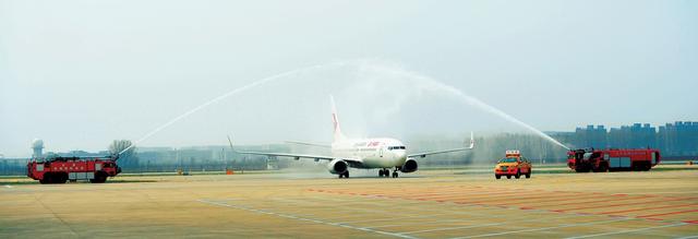 【社会】不负重托 英雄荣归