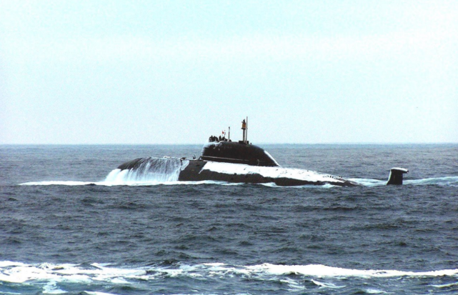 「巡航导弹」俄阿库拉级攻击核潜艇将能射巡航导弹,打击半径升至几千公里