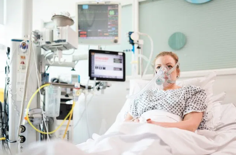 「奔驰」奔驰F1工程师100小时内设计出呼吸器,帮助新冠肺炎患者