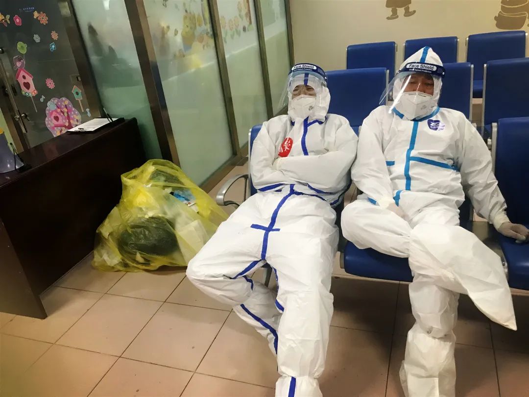 『』“战”在航班入境时