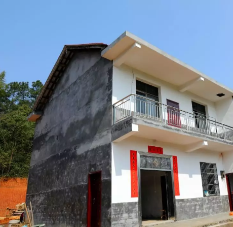 组图娄星区东冲村扶贫干部真心真情真扶贫