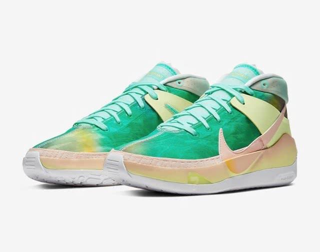 然后剩下的kd13配色除了刚才提到的首发黑白配色之外,就是前期曝光的