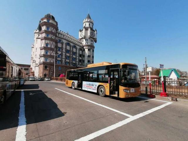 营造良好乘车环境,哈市公交公司第一运营分公司按照所属2路,8路,103路