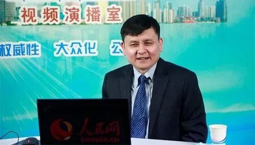 #口罩#坐飞机要“防火防盗防邻居”！张文宏最新防疫“金句”